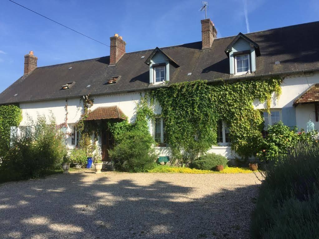 Le Clos Saint Paul Hotell Tourny Eksteriør bilde